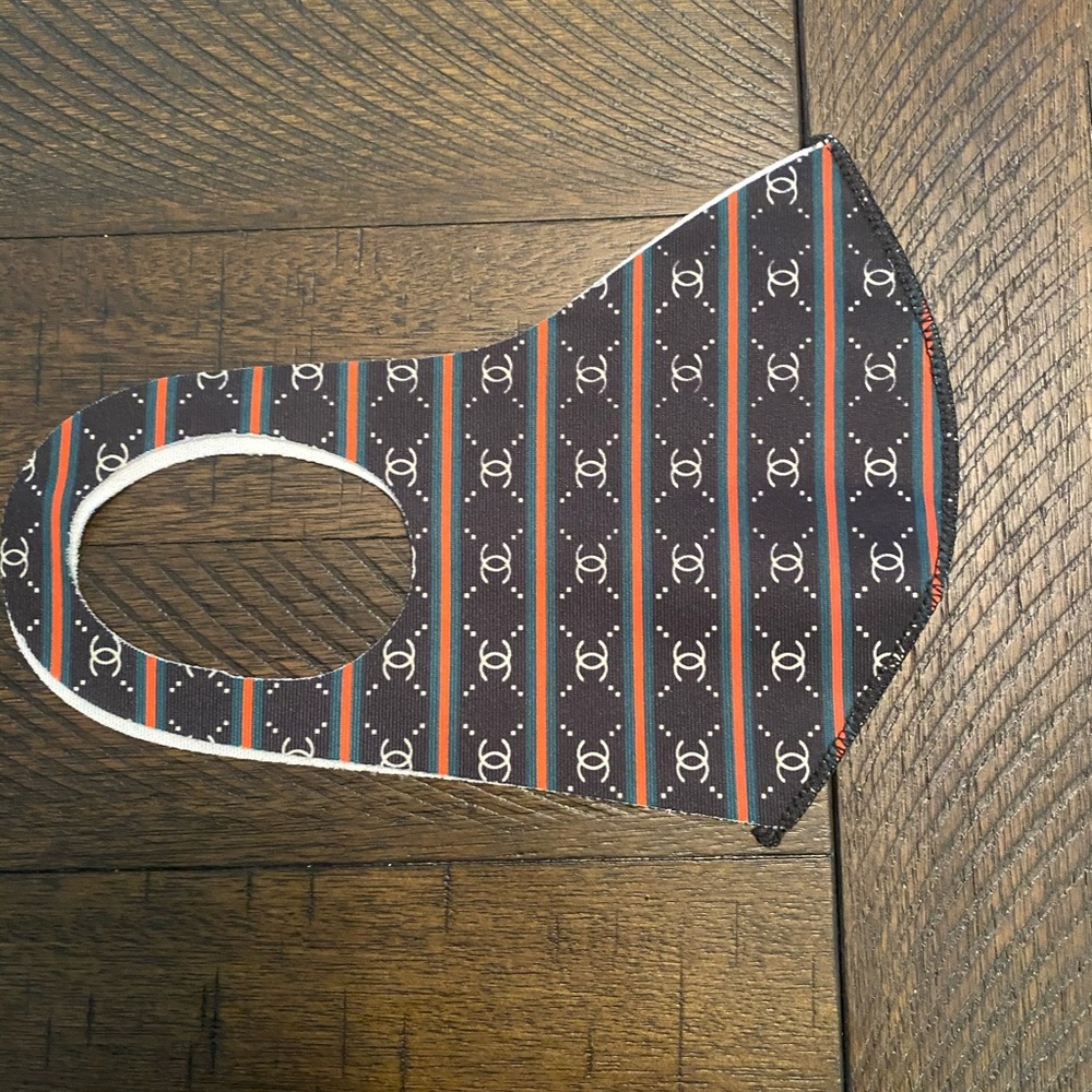 Designer Mask - Picture 2 of 12